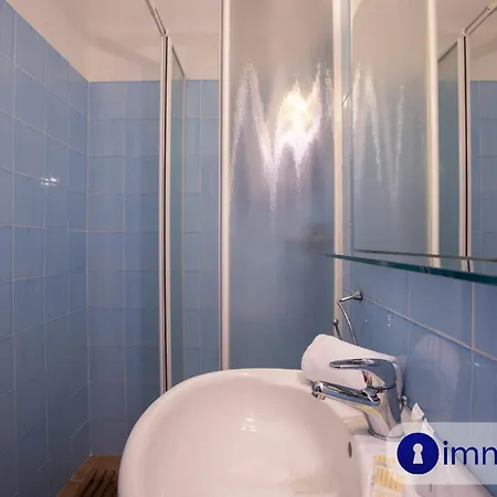 House In With Swimming Pool Casa vacanze